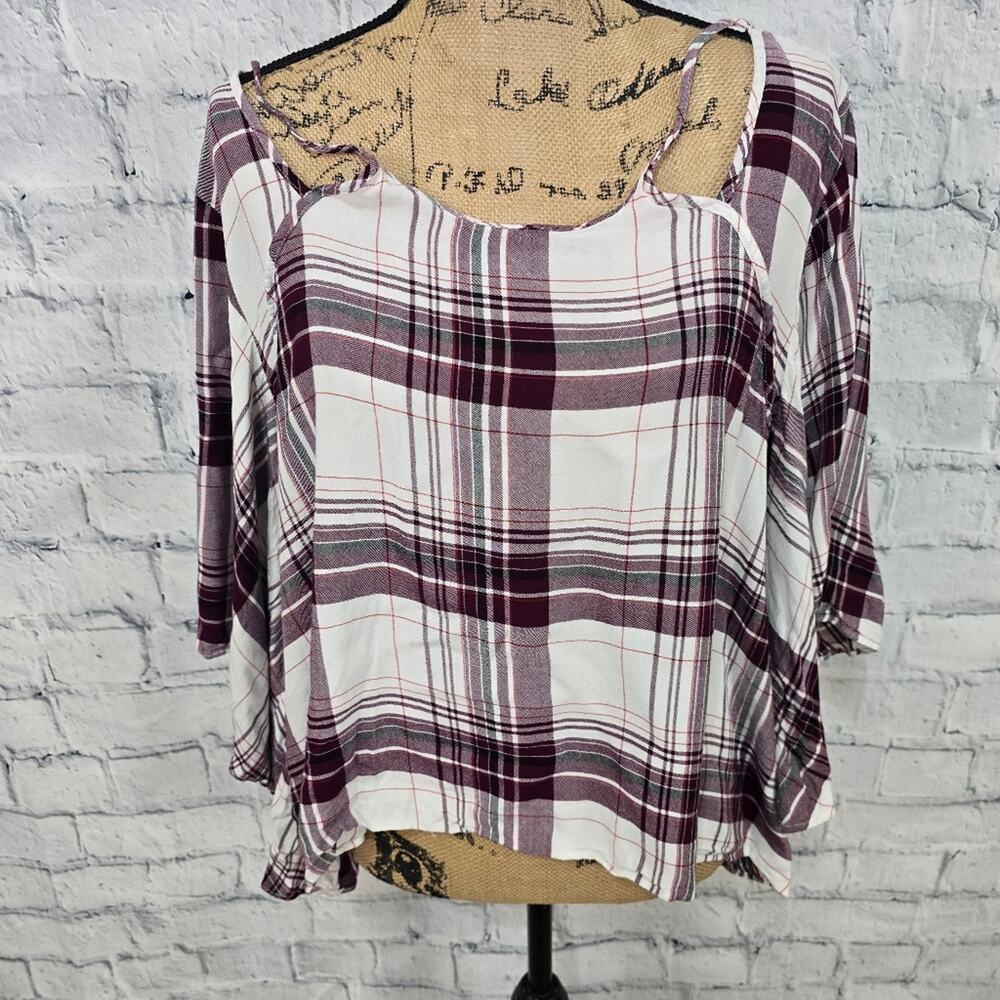 Cooper Key top Sz XL cold shoulder plaid short sleeve blouse A23